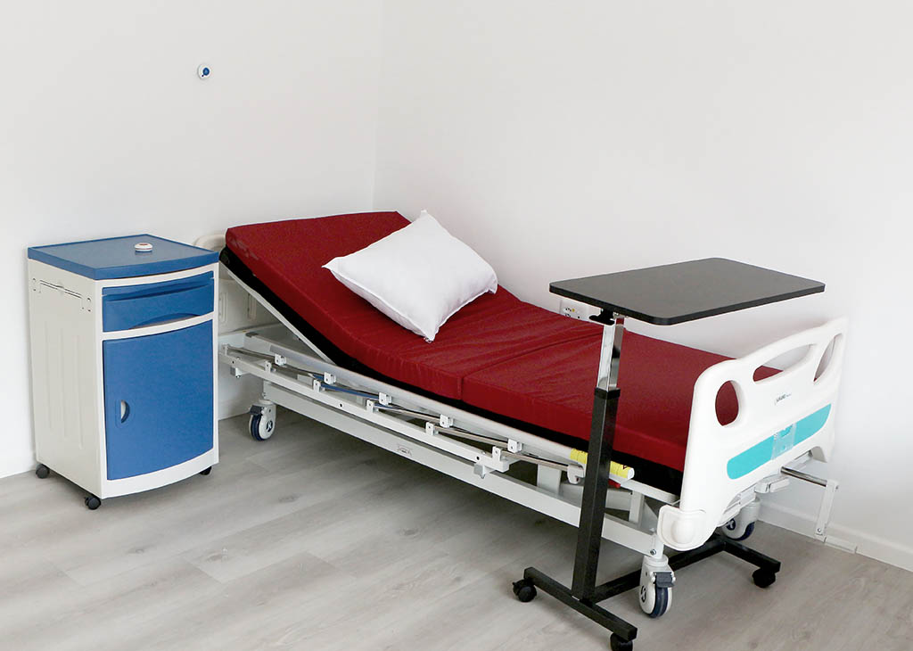 Frail care bedroom